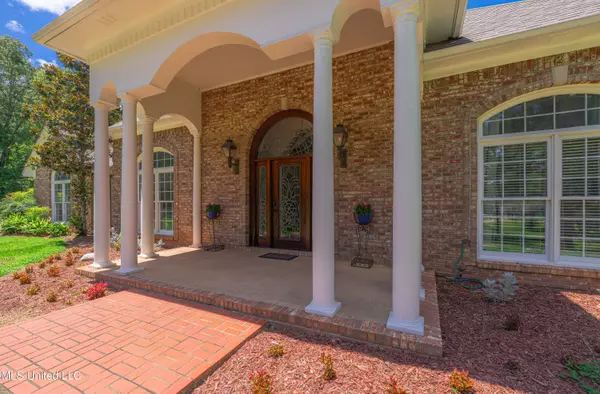 120 Midway Estates Drive, Terry, MS 39170