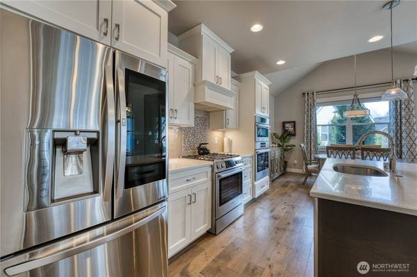 1053 11th Tee DR ##32, Fircrest, WA 98466