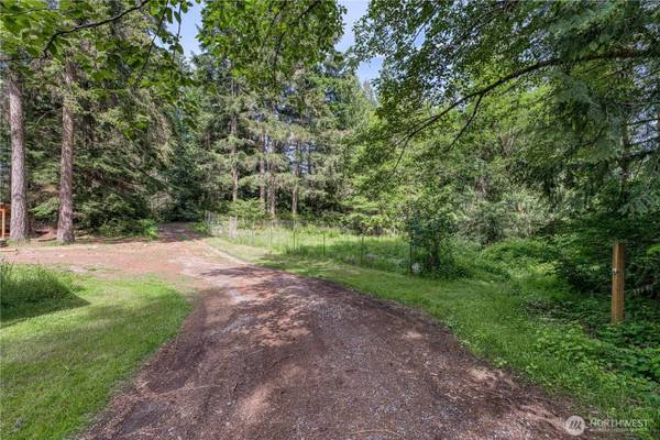 15873 Peacock Hill RD SE, Olalla, WA 98359
