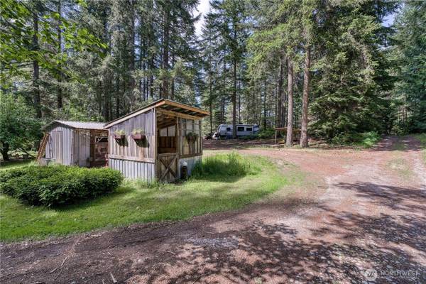 15873 Peacock Hill RD SE, Olalla, WA 98359