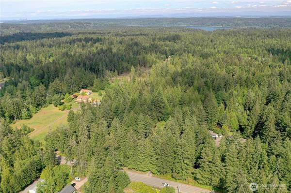 15873 Peacock Hill RD SE, Olalla, WA 98359