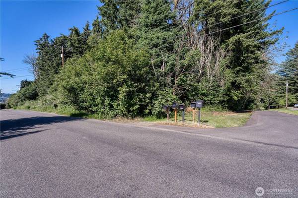 1701 13th ST SE, Puyallup, WA 98372