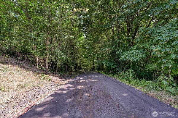 10611 33rd Avenue Ct NW, Gig Harbor, WA 98332