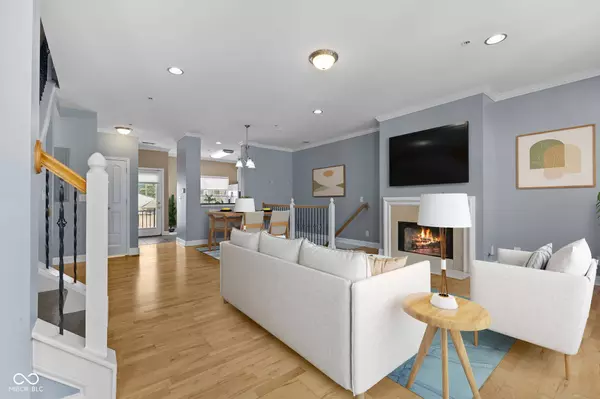 907 Junction PL #41907, Indianapolis, IN 46220