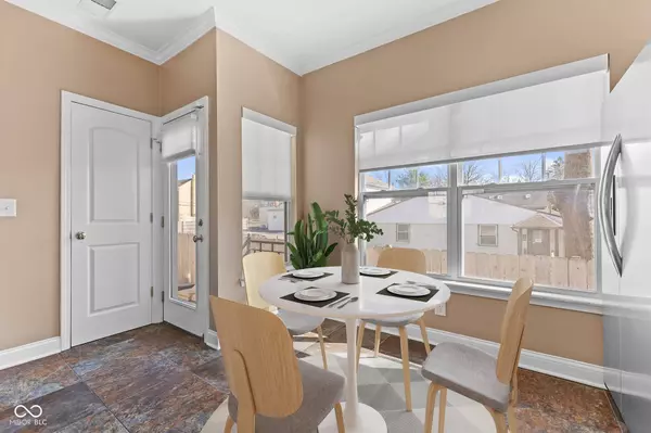 907 Junction PL #41907, Indianapolis, IN 46220