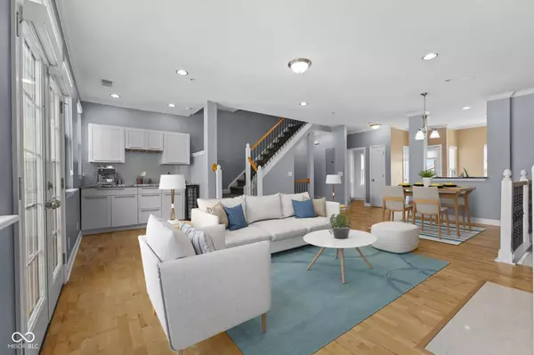 907 Junction PL #41907, Indianapolis, IN 46220