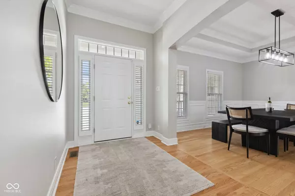 10725 Grindstone DR, Fishers, IN 46037