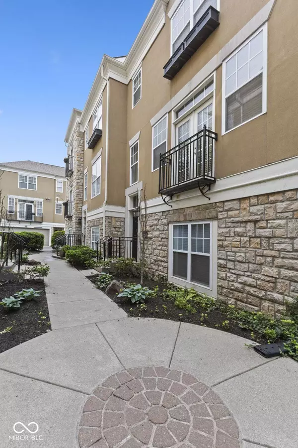 6665 Boxcar PL, Indianapolis, IN 46220