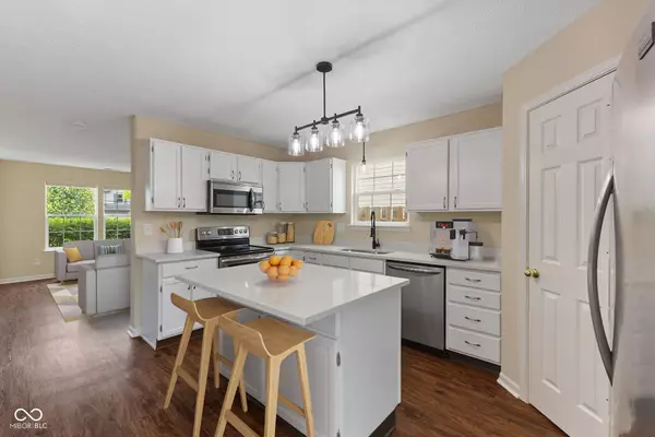 518 Carthage CIR, Westfield, IN 46074