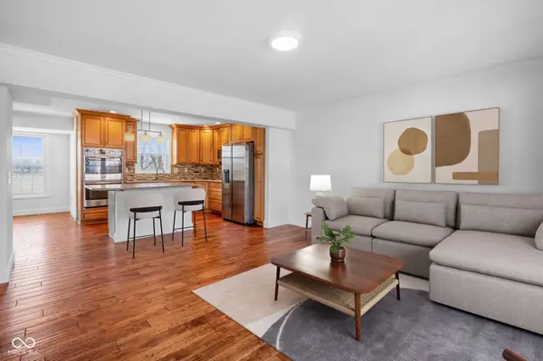 10757 Independence WAY, Carmel, IN 46032