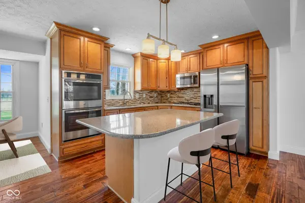 10757 Independence WAY, Carmel, IN 46032