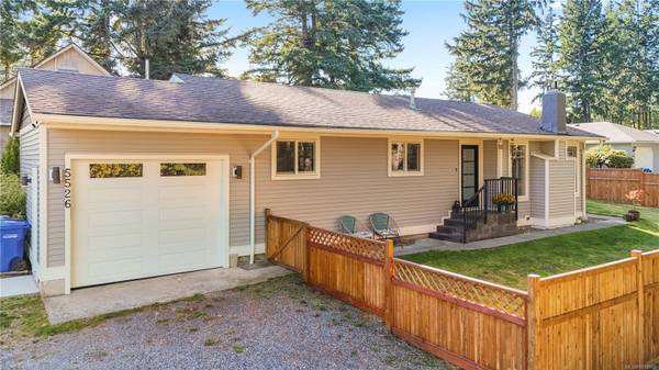 5526 Godfrey Rd, Nanaimo, BC V9T 2J3