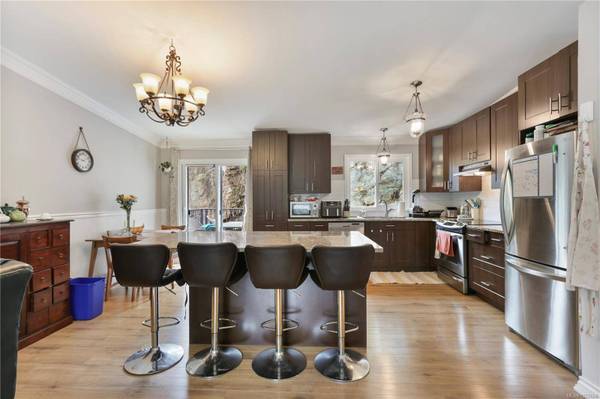 3313 Barrington Rd, Nanaimo, BC V9T 5R5