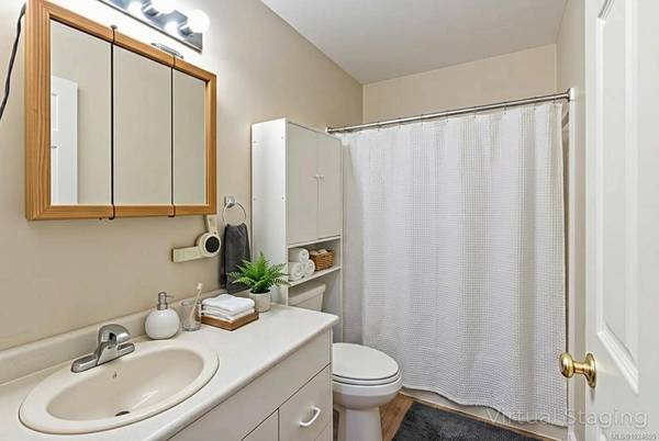 745 Church St #27, Gabriola Island, BC V0R 1X3