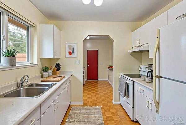 745 Church St #27, Gabriola Island, BC V0R 1X3