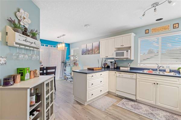 4895 Fairbrook Cres, Nanaimo, BC V9T 6L6