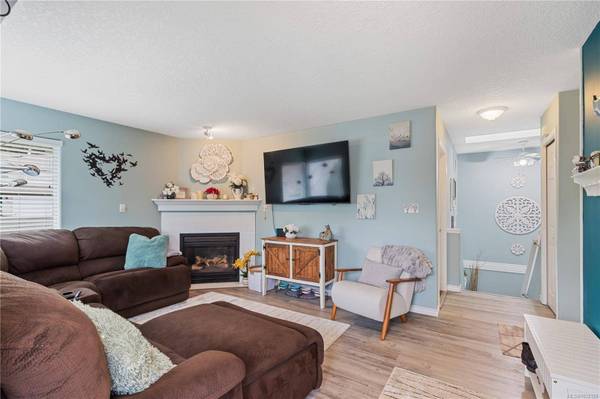 4895 Fairbrook Cres, Nanaimo, BC V9T 6L6
