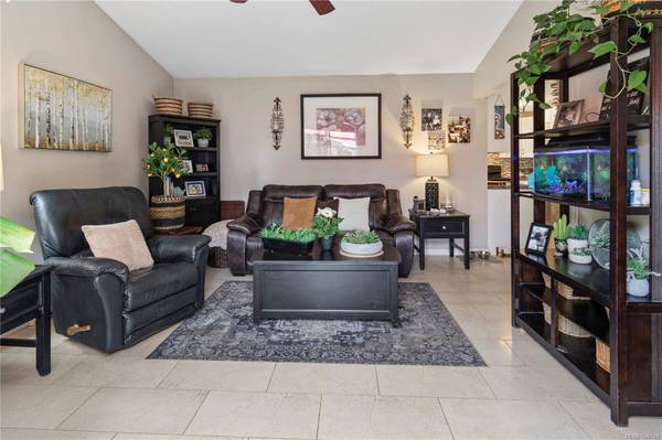 5926 Broadway Rd, Nanaimo, BC V9V 1E5