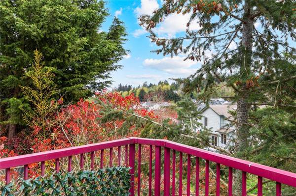 4895 Fairbrook Cres, Nanaimo, BC V9T 6L6