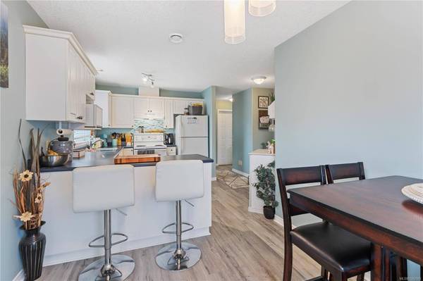 4895 Fairbrook Cres, Nanaimo, BC V9T 6L6