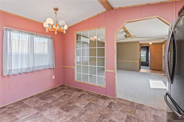 2301 Arbot Rd ##39, Nanaimo, BC V9R 6S7