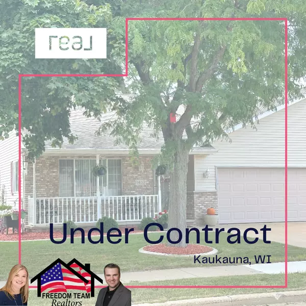 Accepted offer! This gorgeous condo is getting a new owner! 