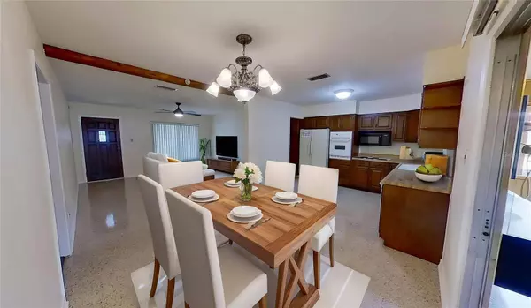 306 OAK AVE, Brandon, FL 33510