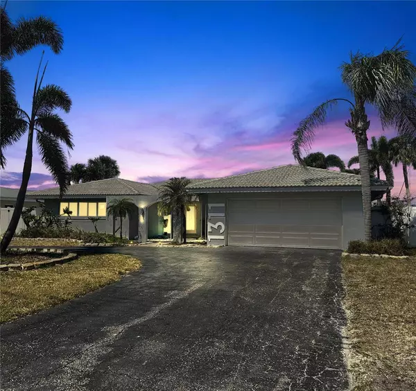 1311 SEA GULL DR S, St Petersburg, FL 33707