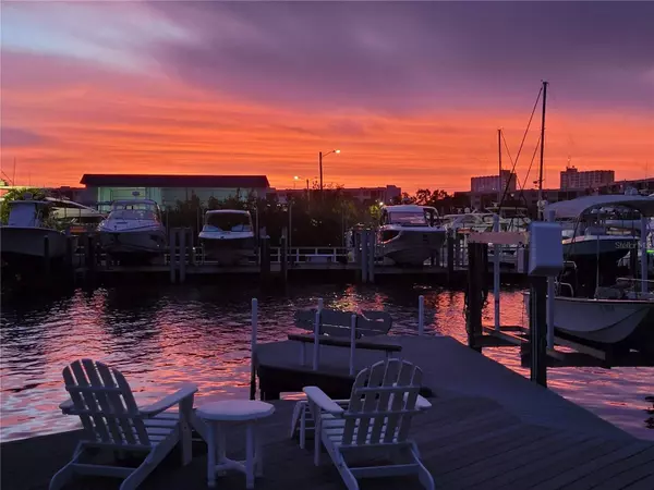 1311 SEA GULL DR S, St Petersburg, FL 33707