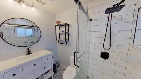 1200 47TH ST N, St Petersburg, FL 33713