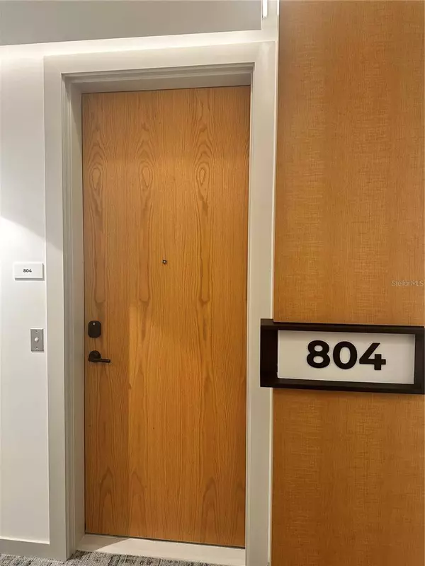 777 3RD AVE N #804, St Petersburg, FL 33701