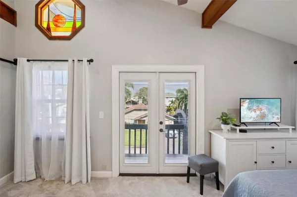 3140 N CANAL DR, Palm Harbor, FL 34684