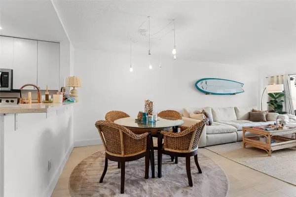 301 87TH AVE #204, St Pete Beach, FL 33706