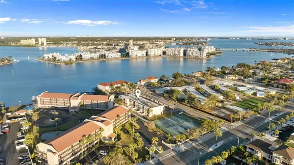 301 87TH AVE #204, St Pete Beach, FL 33706