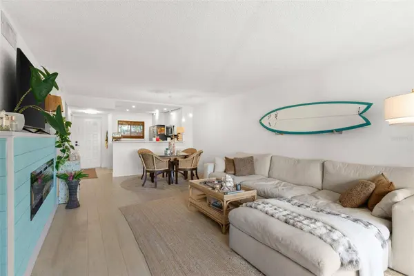 301 87TH AVE #204, St Pete Beach, FL 33706