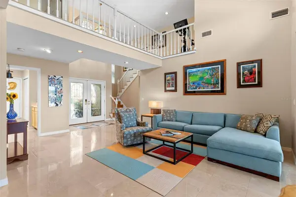 4731 COCONUT PALM CIR NE, St Petersburg, FL 33703