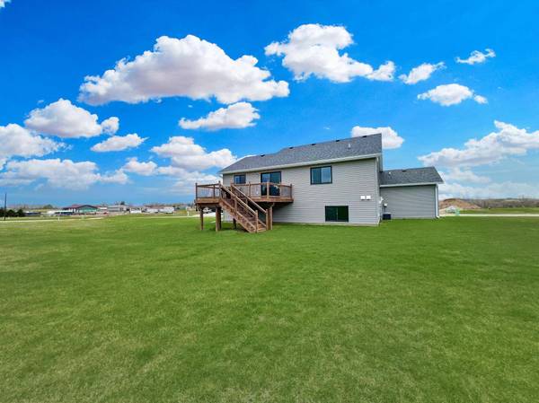 724 9th ST, Wanamingo, MN 55983