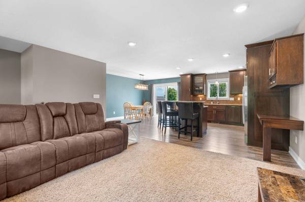 5360 Loon LN NW, Rochester, MN 55901