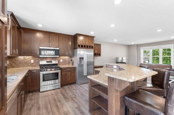 5360 Loon LN NW, Rochester, MN 55901