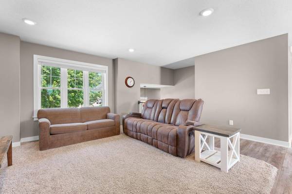 5360 Loon LN NW, Rochester, MN 55901