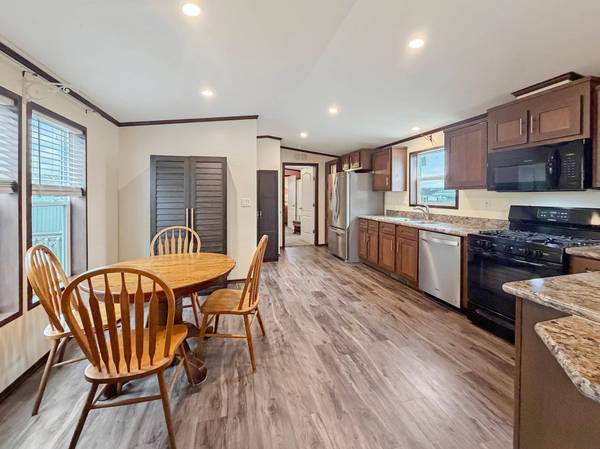 4219 Daffodil AVE SE, Rochester, MN 55904