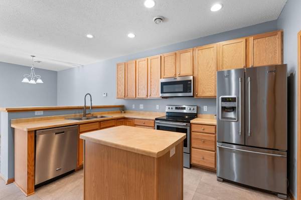 2861 Quartz PL NW, Rochester, MN 55901