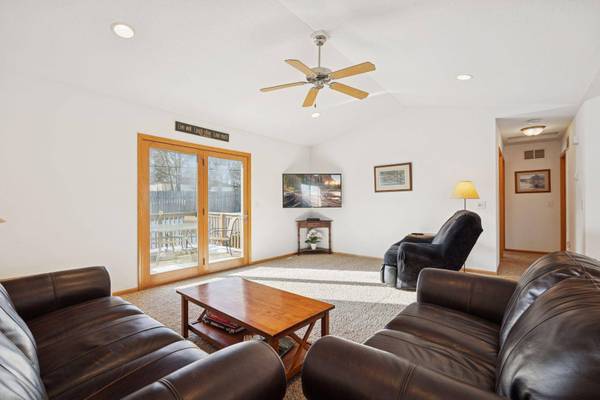 347 Brookestone DR SE, Rochester, MN 55904