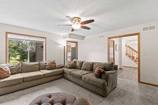 5512 44th AVE NW, Rochester, MN 55901