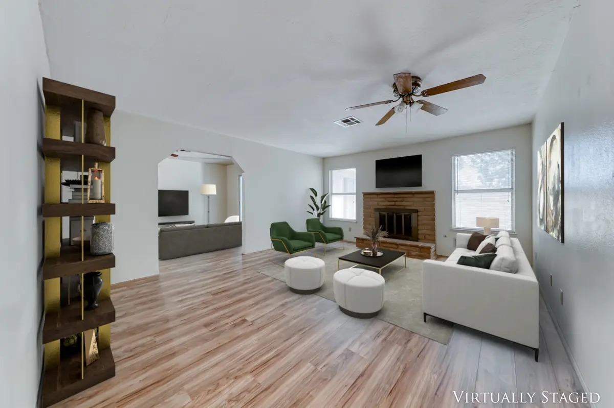 729 Scottsdale St, Henderson, NV 89002-8429