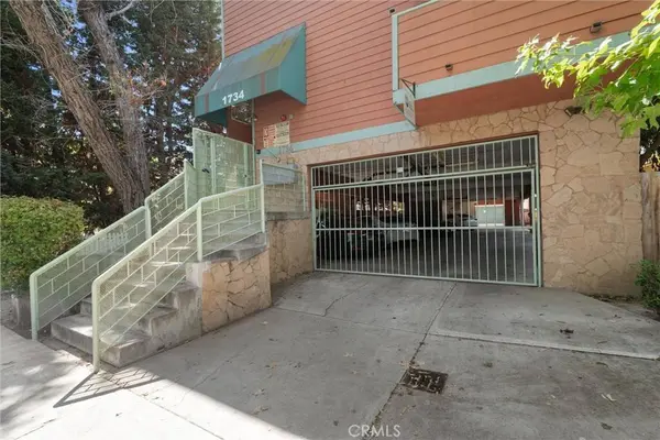 1734 E Erie ST, Long Beach, CA 90802