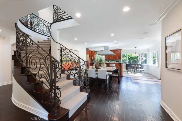 1445 Catalina, Seal Beach, CA 90740