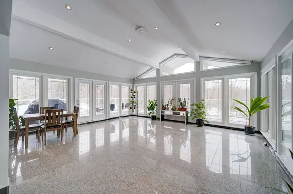 3505 Cochrane ST, Whitby, ON L1R 2P2