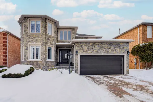 372 Greenock DR, Vaughan, ON L6A 1M5