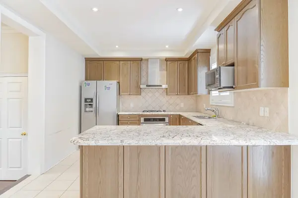 34 Bonnycastle RD, Markham, ON L6G 0C2